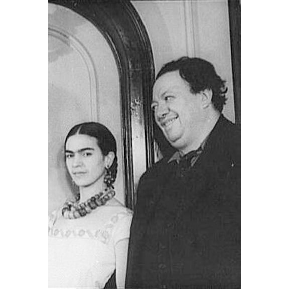 24x36 gallery poster, Frida Kahlo with husband Diego Rivera in 1932