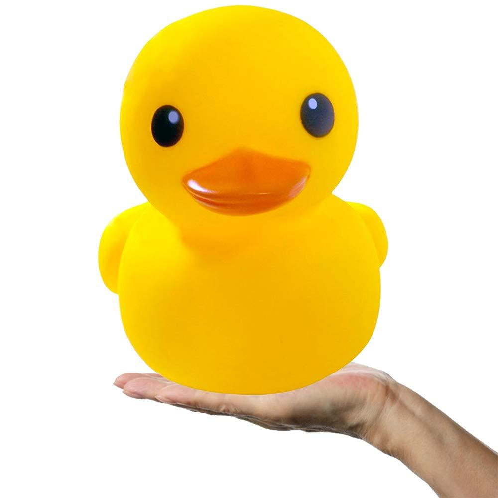 jumbo rubber duck