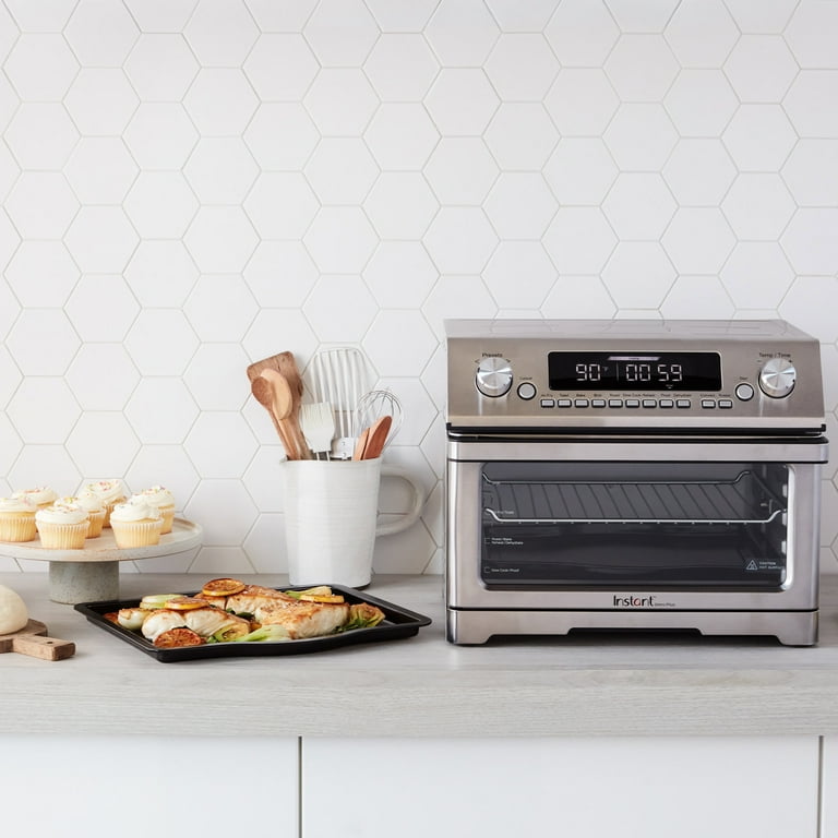 Instant Pot Omni Pro 6-slice 20-Quart Air Fryer Toaster Oven Combo