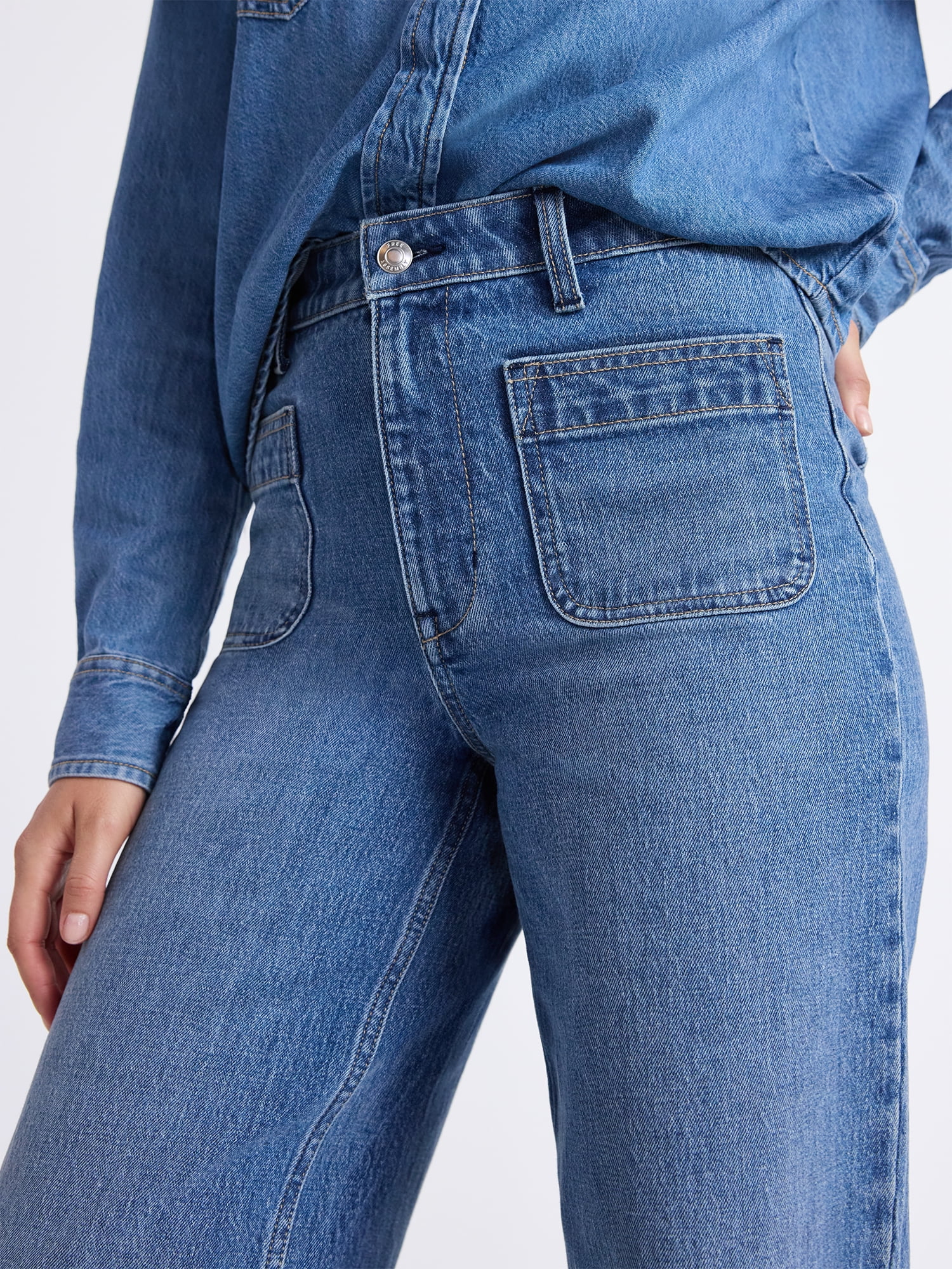 Free Assembly Women's and Women's Plus Wide Leg Jeans with Patch Pockets, 30", 32", and 34" Inseams, Sizes 0-26 Plus