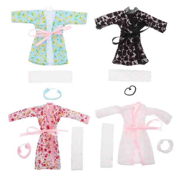 4 juegos de ropa para dormir de muñecas, pijamas de muñecas, batas de baño con toalla de baño y diadema, mini accesorios de tocador para muñecas, juego de vestir muñecas