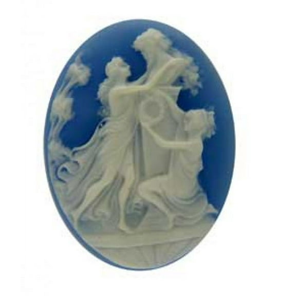 40x30mm Ladies at The Altar Oval Fashion Cameo
