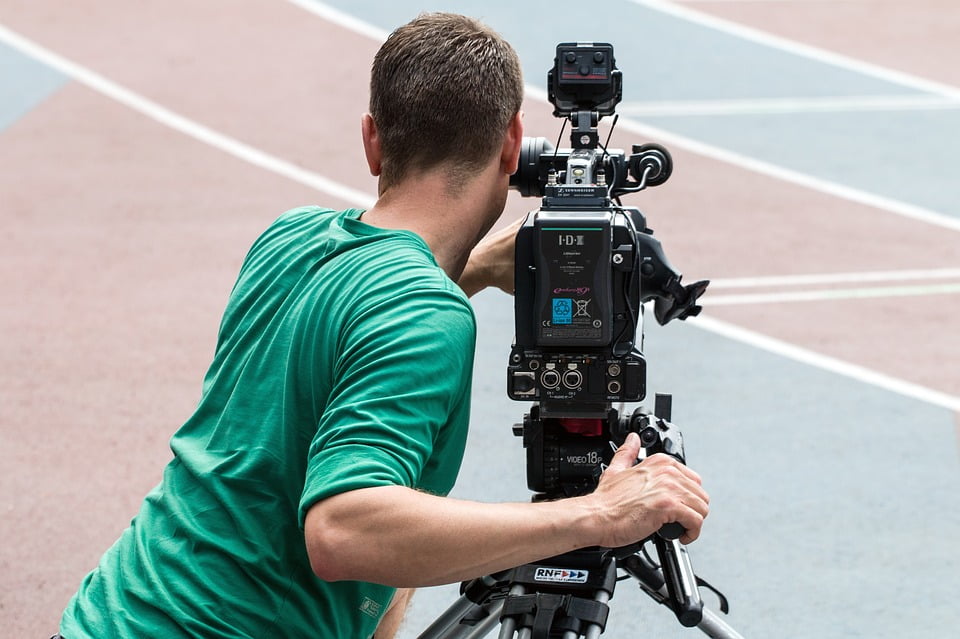 Homemade Cameraman Joins In