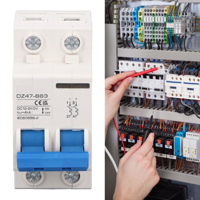 2P Photovoltaic Circuit Breaker DC 12-240V 4KA for Power Plants