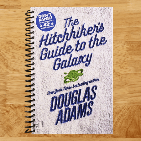 The Hitchhiker's Guide to the Galaxy (Sprial bound)