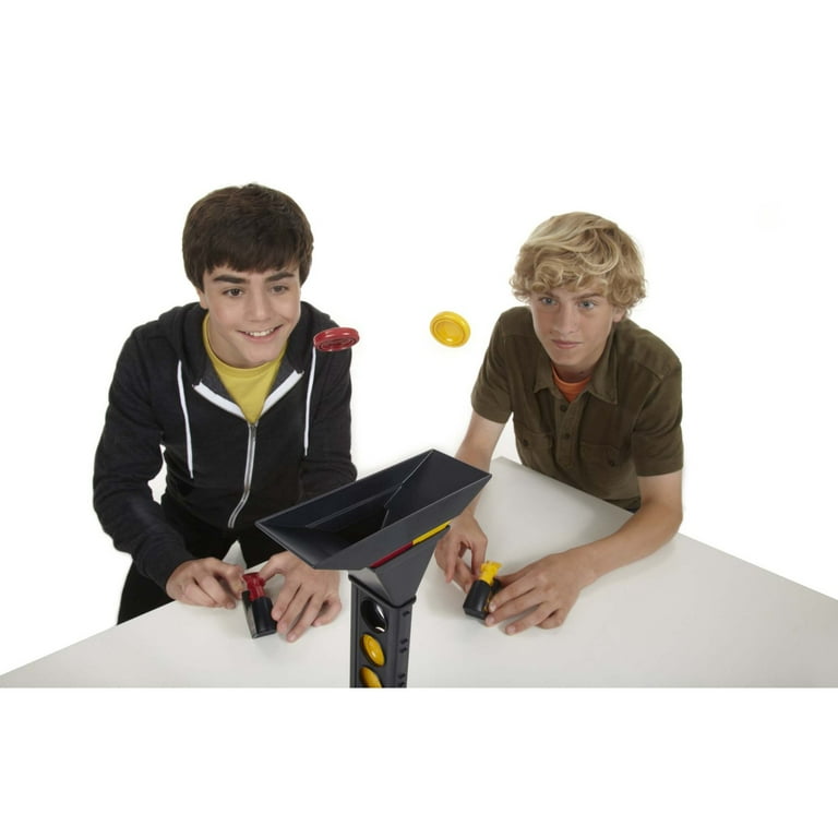Hasbro Connect 4 Dunk – Gioco Di Strategia Verticale Con Catapulta, Sfida A 2 Giocatori, Versione Riveduta E Correzzata Di Forza 4