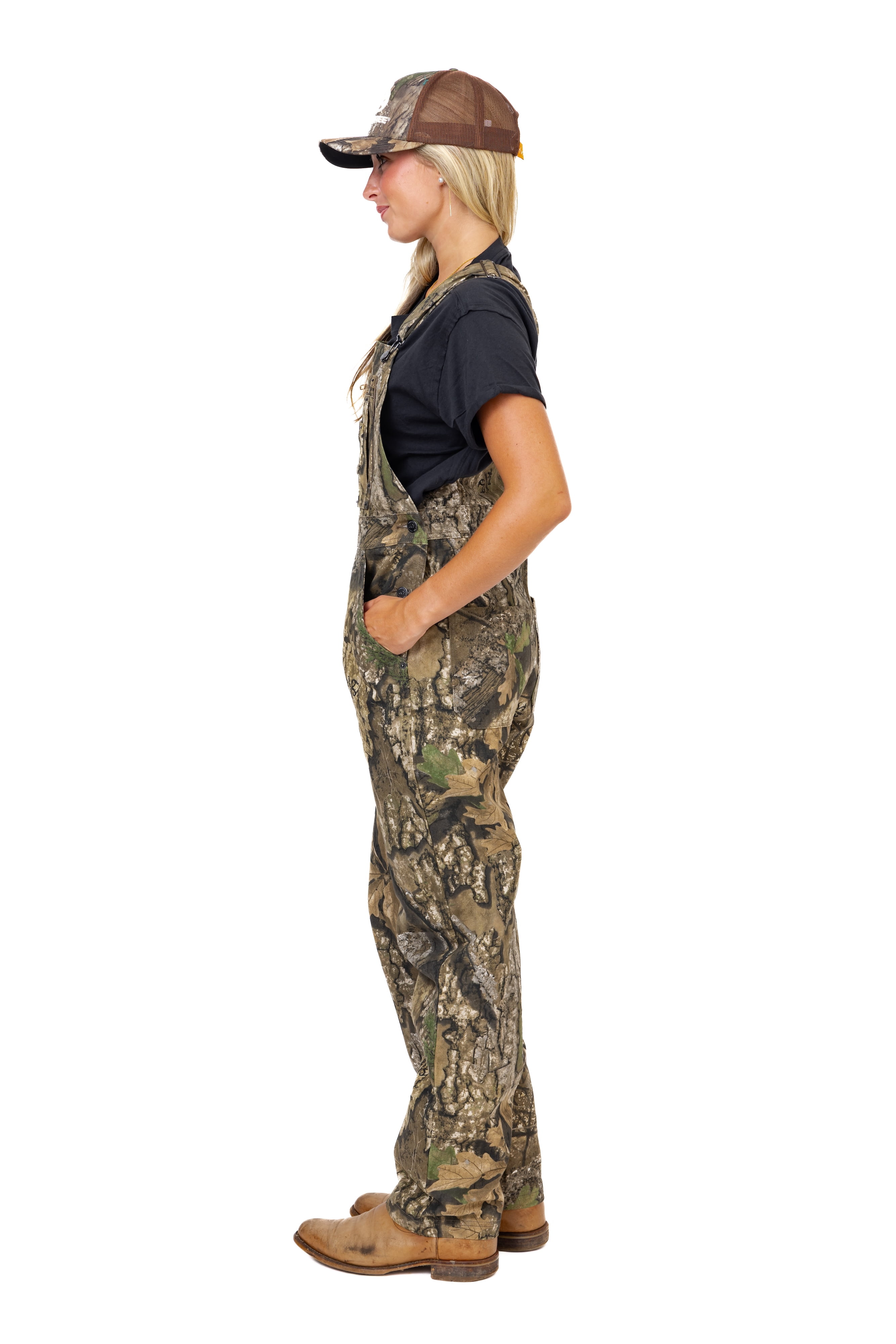 Realtree Women's Camo Hunting Cotton Bib Overalls, All-season Uninsulated Camouflage Bib Overalls for Outdoor Activities