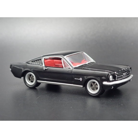 Open Box 1965 65 FORD MUSTANG FASTBACK 1:64 SCALE COLLECTIBLE DIORAMA DIECAST MODEL CAR