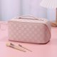 thumbnail image 4 of Bolsa de maquillaje y neceser multifunción de gran capacidad con diseño a cuadros en piel, 4 of 4