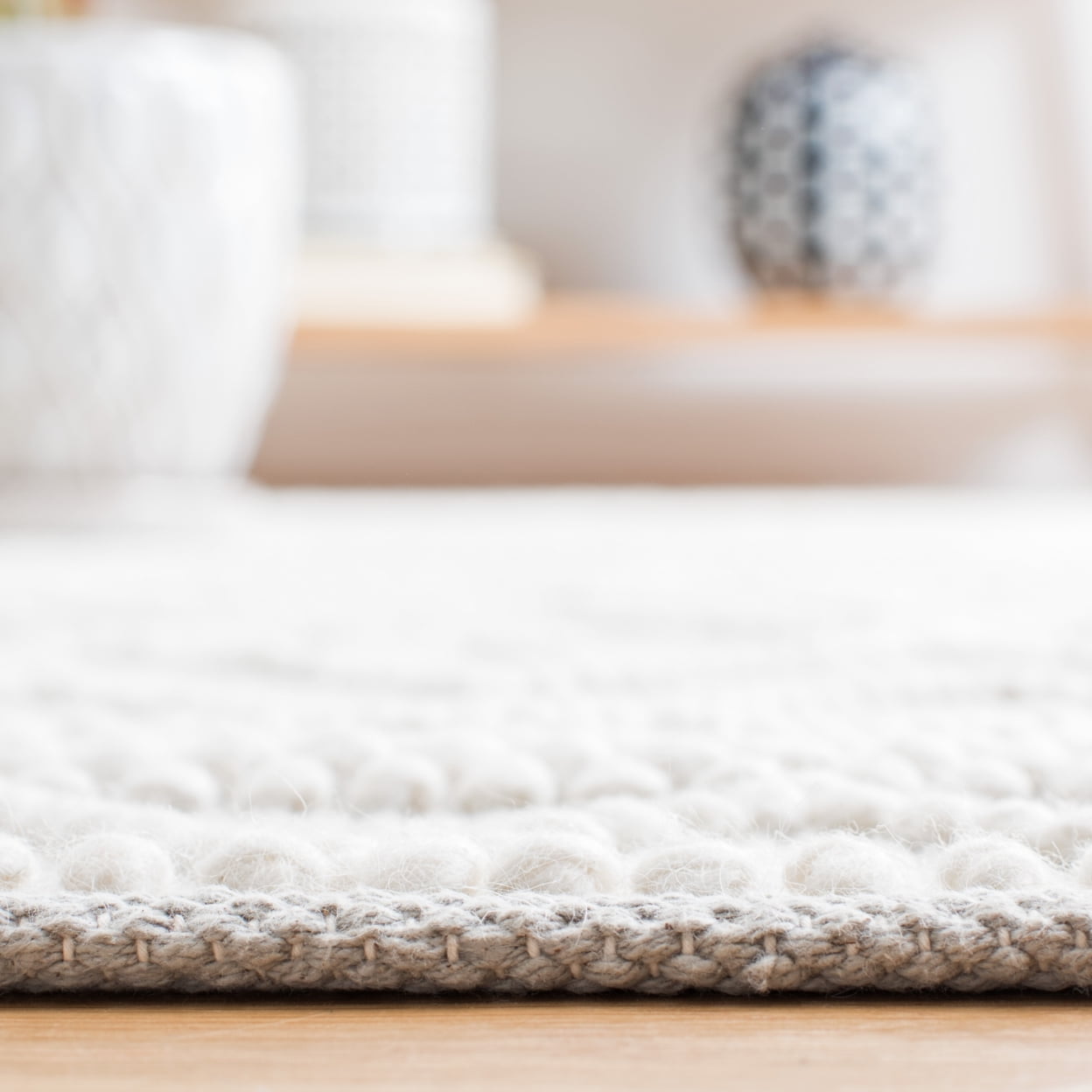 SAFAVIEH Natura Joshua Geometric Area Rug, Ivory/Grey, 4' x 6'
