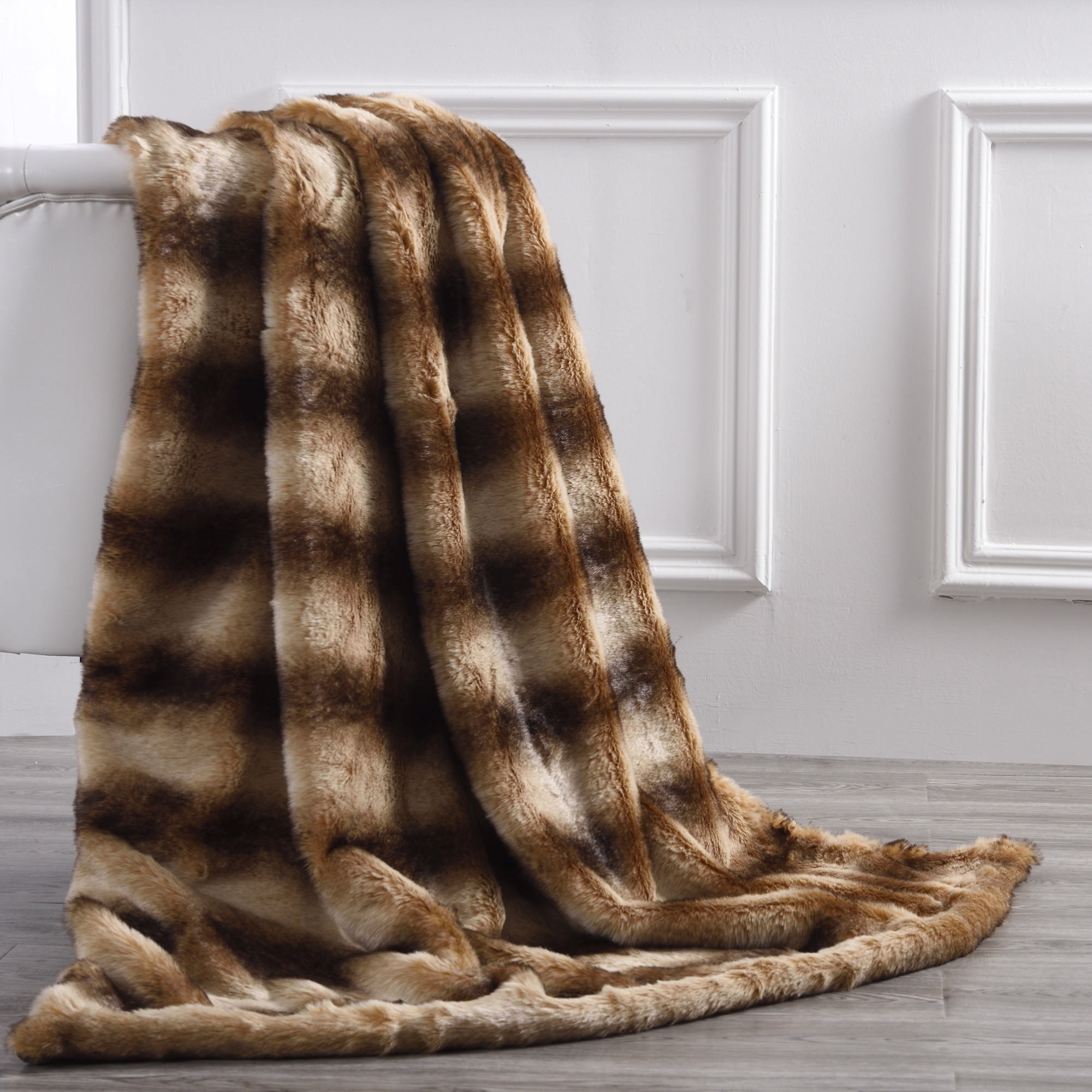 Classic Elegance Faux Fur Reversible to Flannel Throw Rabbit