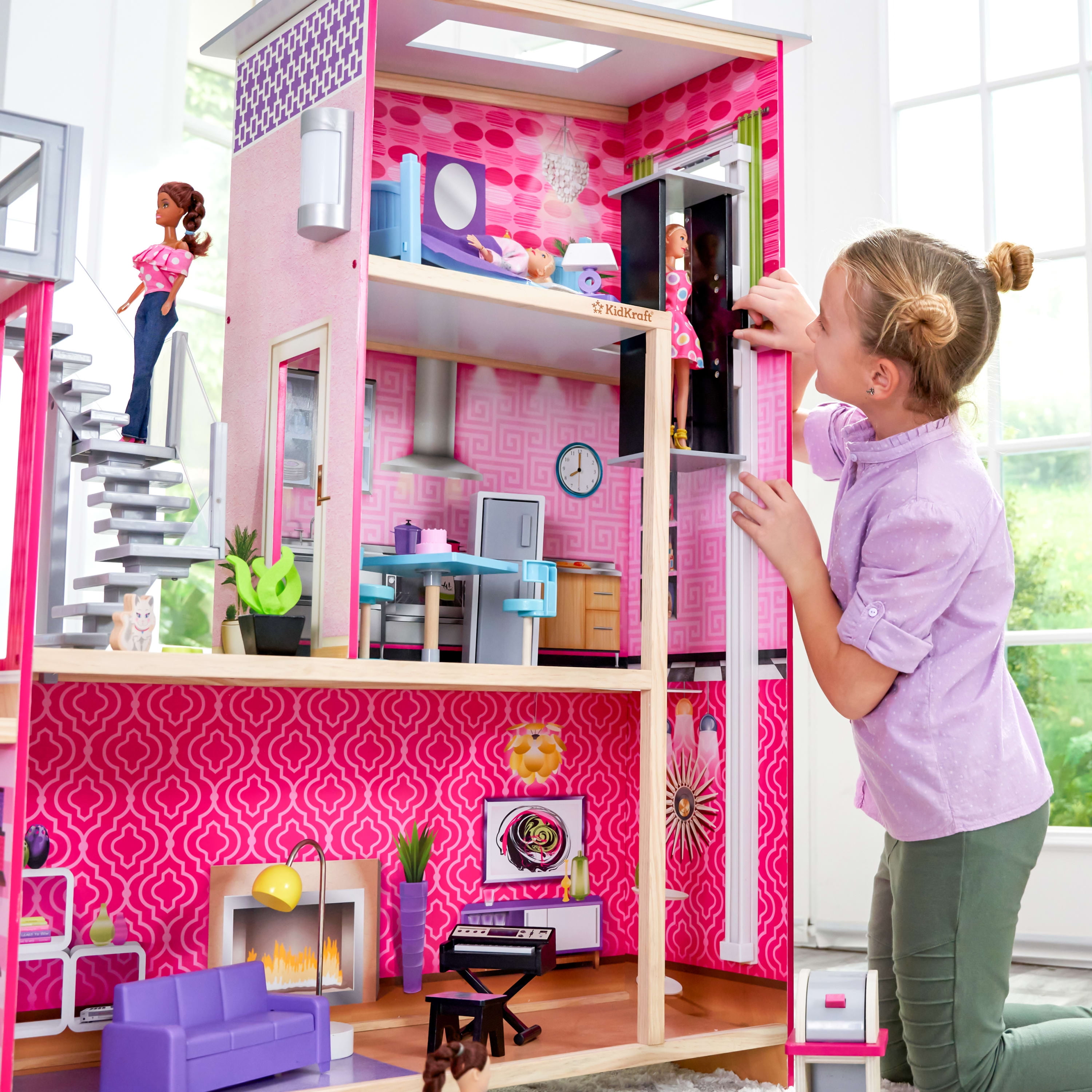 Barbie Doll House- KidKraft Uptown for Sale in Hudson, NH - OfferUp