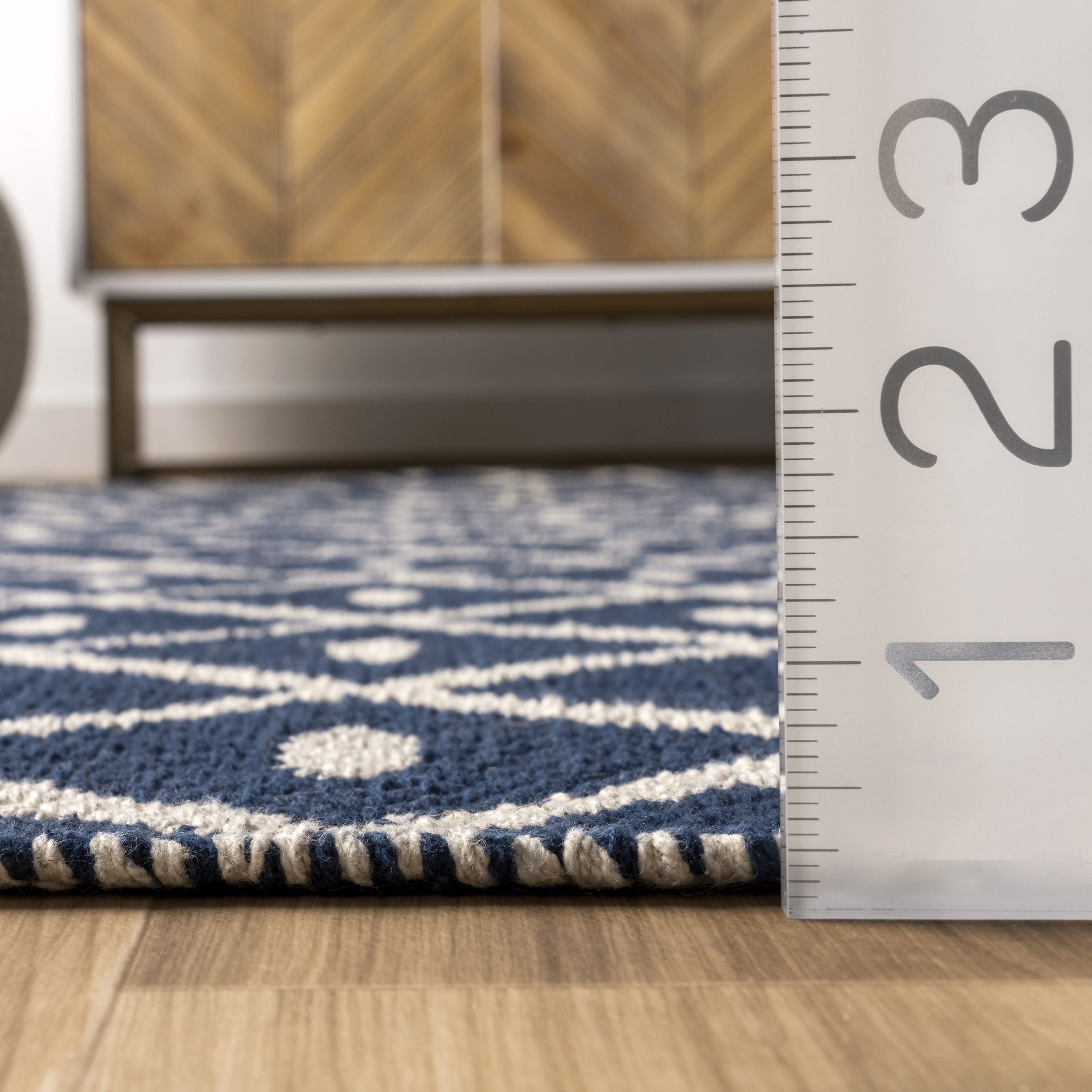 nuLOOM Quinn Flatweave Corner Tassel Area Rug, 2' x 6', Blue
