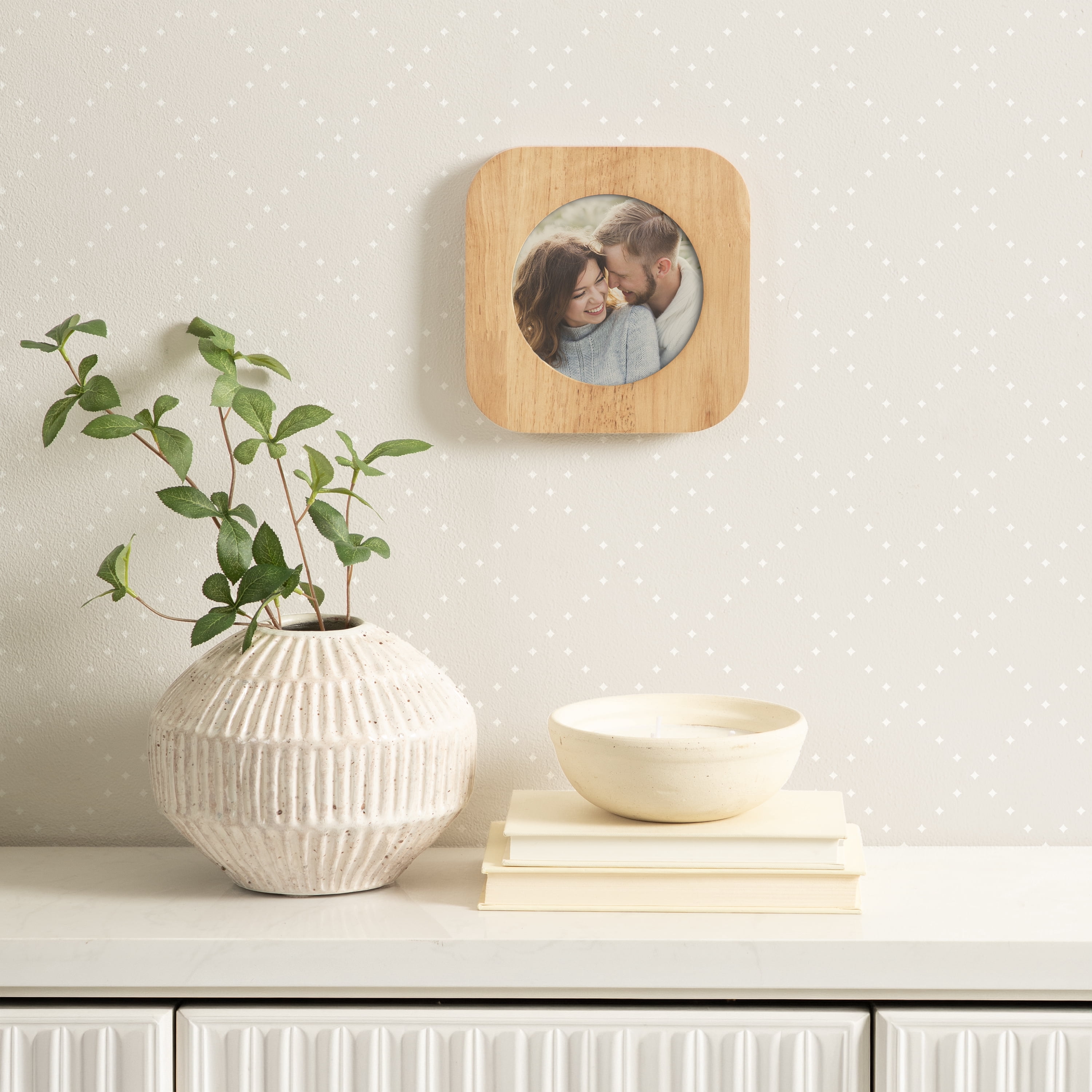 DesignOvation – 5x5 Picture Frame – Rounded Hazelnut Tabletop Photo Frame