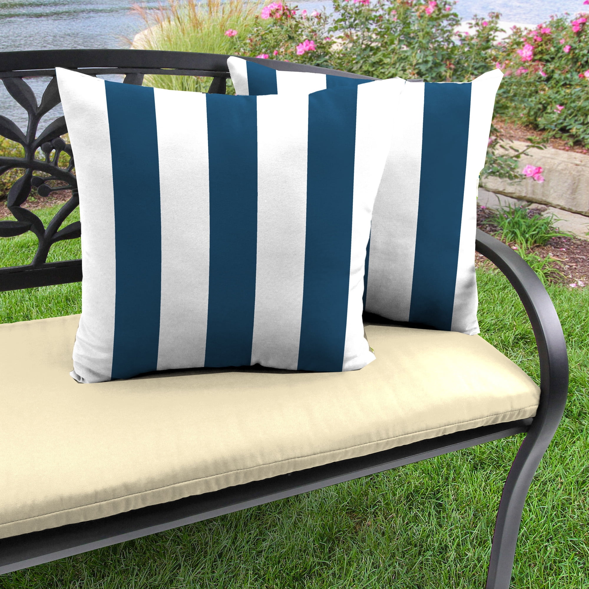 Jordan Manufacturing 16" x 16" Square Outdoor Throw Pillow (2 Pack)