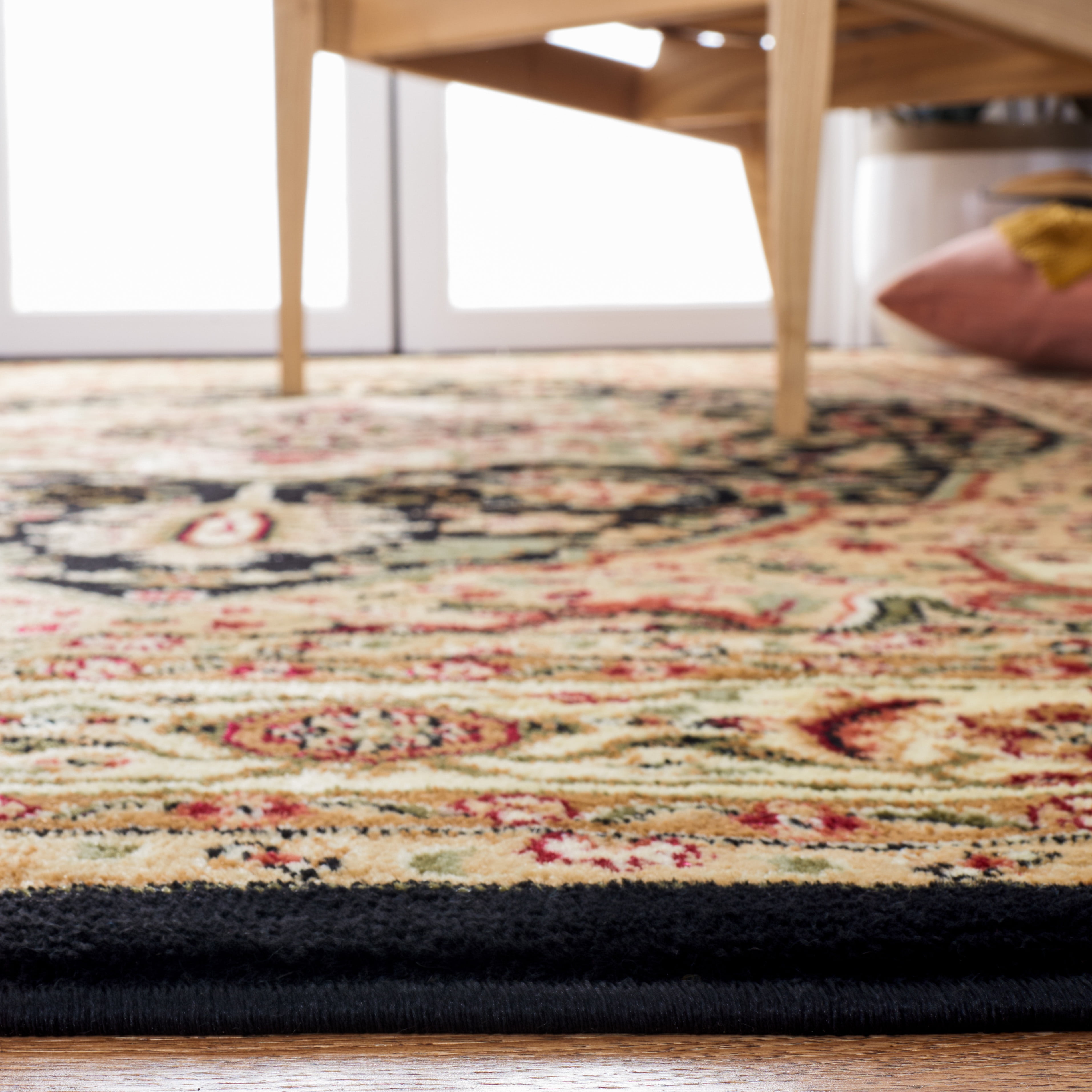 Safavieh Lyndhurst Miranda Floral Area Rug, Black/Beige, 6' x 8'