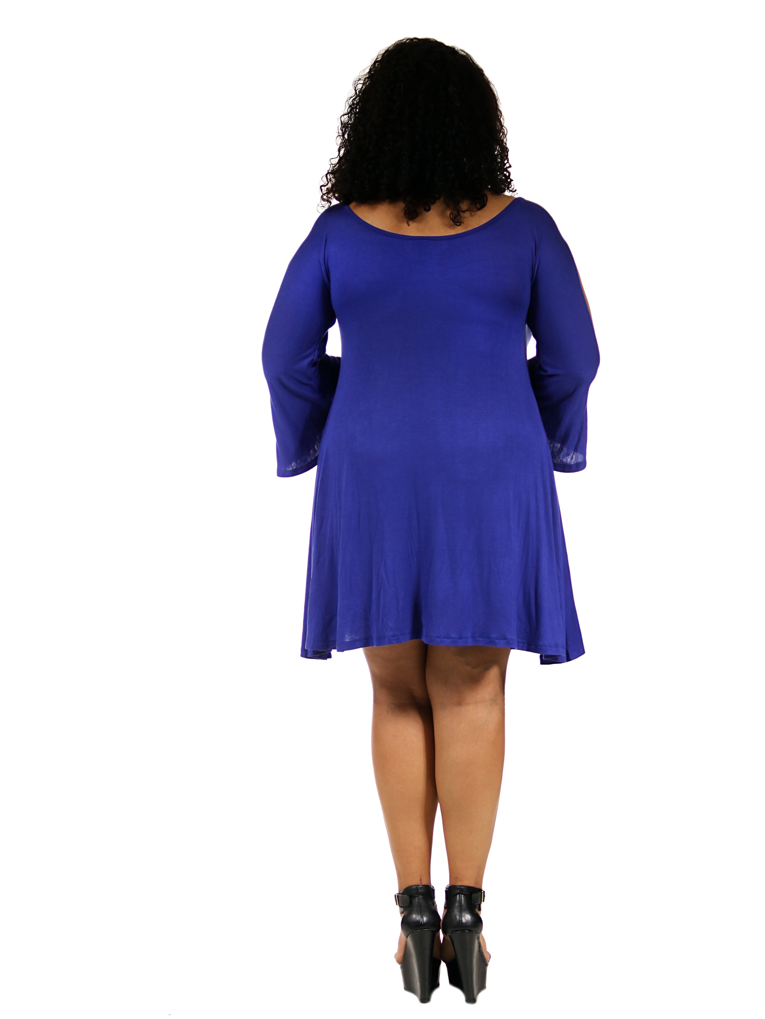 Women's Plus-Size Abstract Neck Split-Sleeve Dress