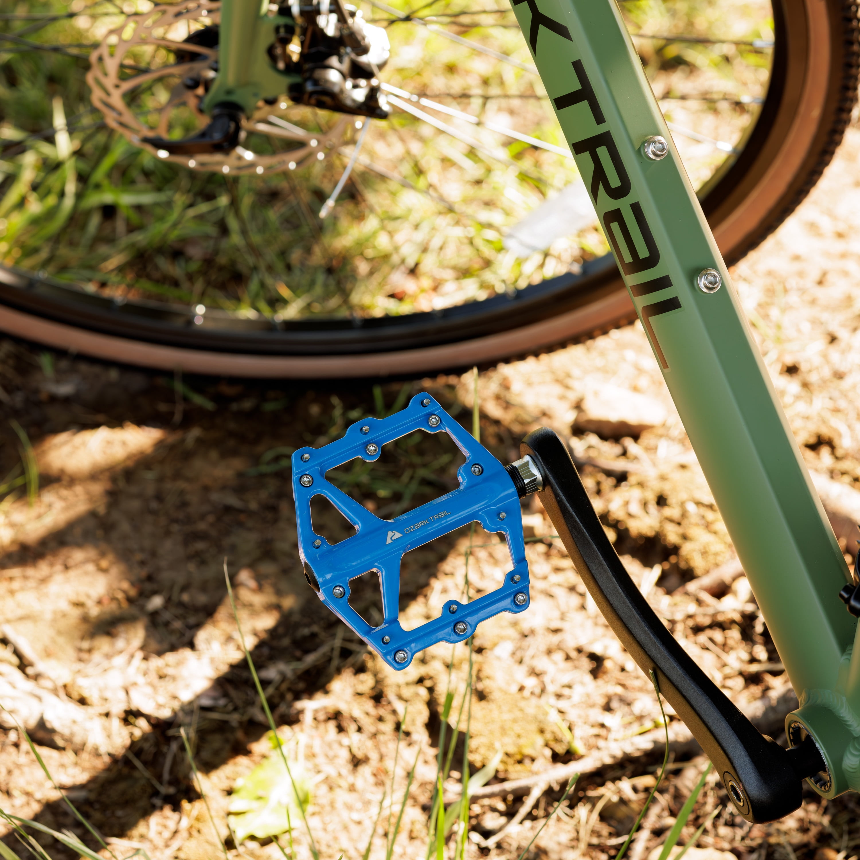 Ozark Trail Aluminum Mountain Bicycle Pedals, Compact and