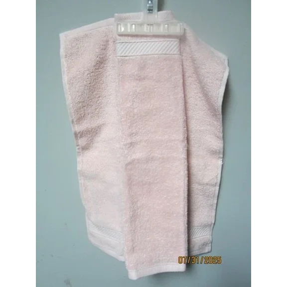 Wamsutta Hygro Rosequartz Fingertip Towels Size 12In X 18In Lot Of 2!