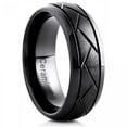 thumbnail image 1 of Bague en Céramique Noire 8Mm avec Design Sculpté, 1 of 2