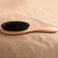 thumbnail image 4 of Cepillo de pelo de cerdas de jabalí natural cepillo de paleta de madera cepillo de pelo desenredante yeacher Cepillo para el pelo, 4 of 7