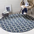 thumbnail image 4 of Safavieh Tapis Cambridge Marine Transitionnel - Rond 6 Pieds, 4 of 5