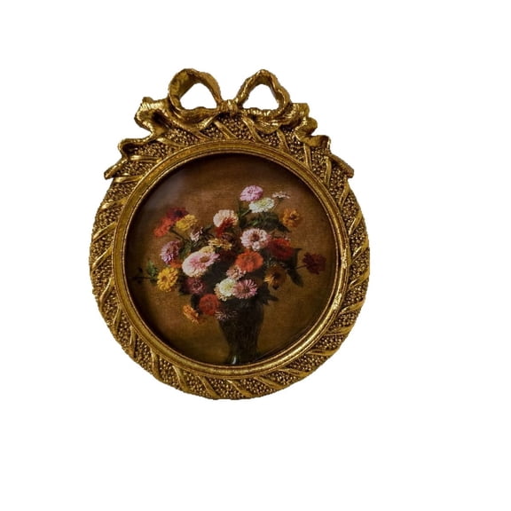 4 Inch Round Shape Resin Photo Frame, Vintage bronze-colored Picture Frame, Photo Tabletop & Wall Display Hanging Display & Home Decor