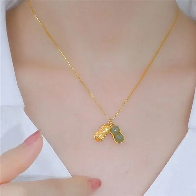 Hesroicy Women Necklace Chinese Style Dainty Faux Jade Auspicious Cloud  Pendant Clavicle Necklace Jewelry Accessories 
