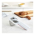thumbnail image 5 of Exprimidor de patatas Norpro Deluxe Jumbo de aluminio fundido, 5 of 5