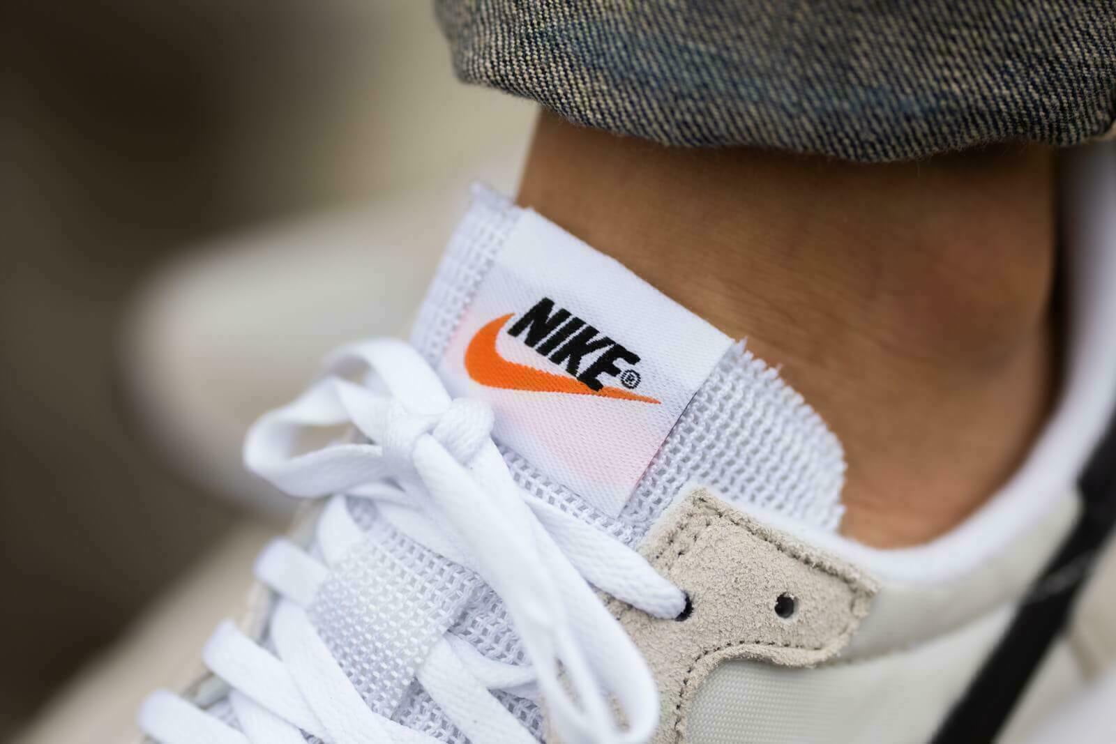 nike challenger og bone