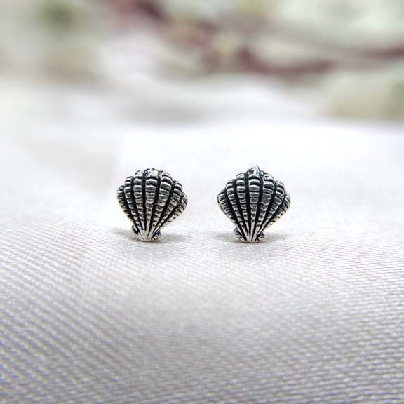 Pearl Shell Nautical Handmade Studs Earring with Pushback 925 Sterling Silver
