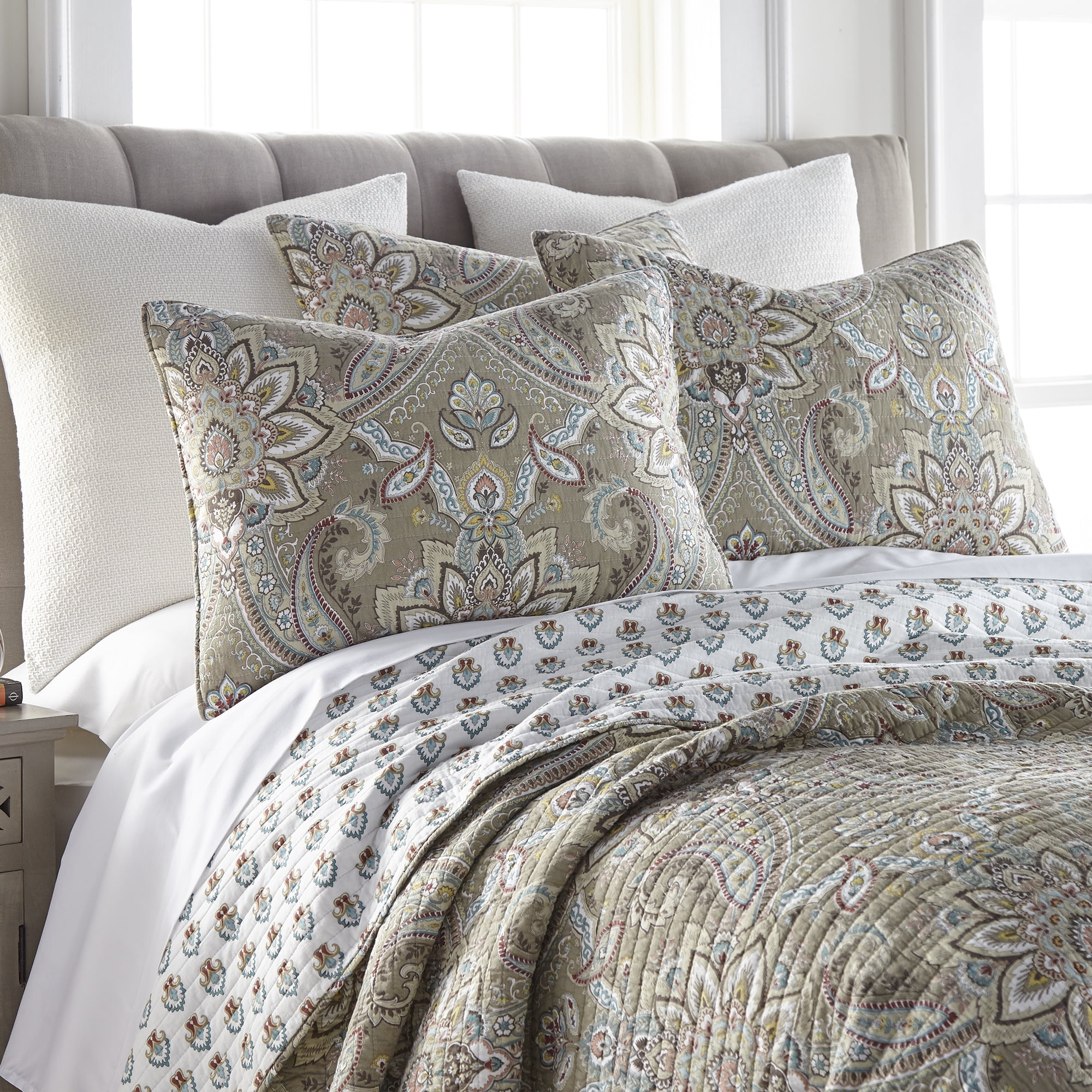 Levtex Home - Kassandra Quilt Set - Full/Queen Quilt (88x92in.)