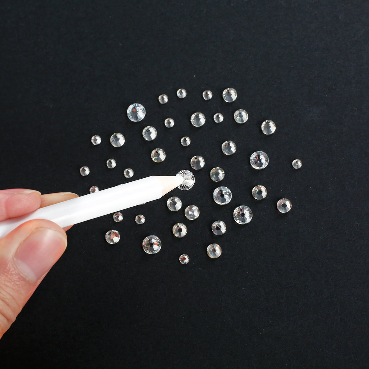 GENEMA Nail Rhinestones Kit Flatback Nail Jewels Crystals for Nails Gems  with Nail Dotting Pen and Cement for Nail Art DIY 
