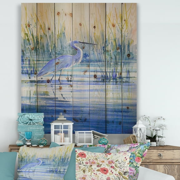 Designart 'Blue Heron On The Lake Shore' Traditional Print on Natural Pine Wood