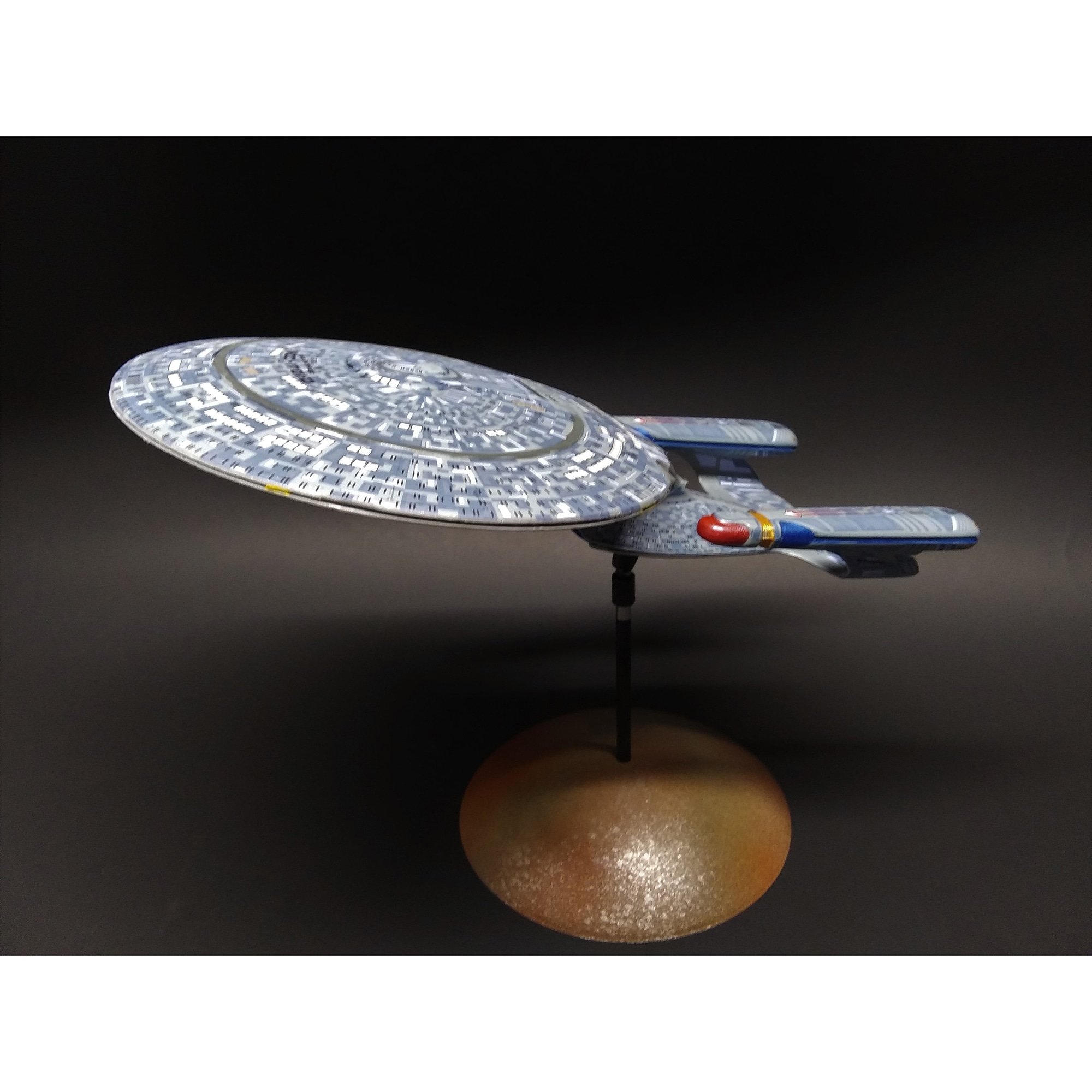 AMT: Star Trek Model Kit: U.S.S. Enterprise NCC-1701-D - 1:2500 Scale Model Kit, Snap Assembly, 10" The Next Generation Replica Ship W/ Base, Age 14+ - image 3 of 5