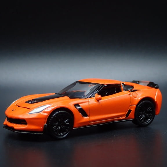 Open Box 2014 - 2019 CHEVY CHEVROLET CORVETTE C7 Z06 1/64 SCALE DIORAMA DIECAST MODEL CAR