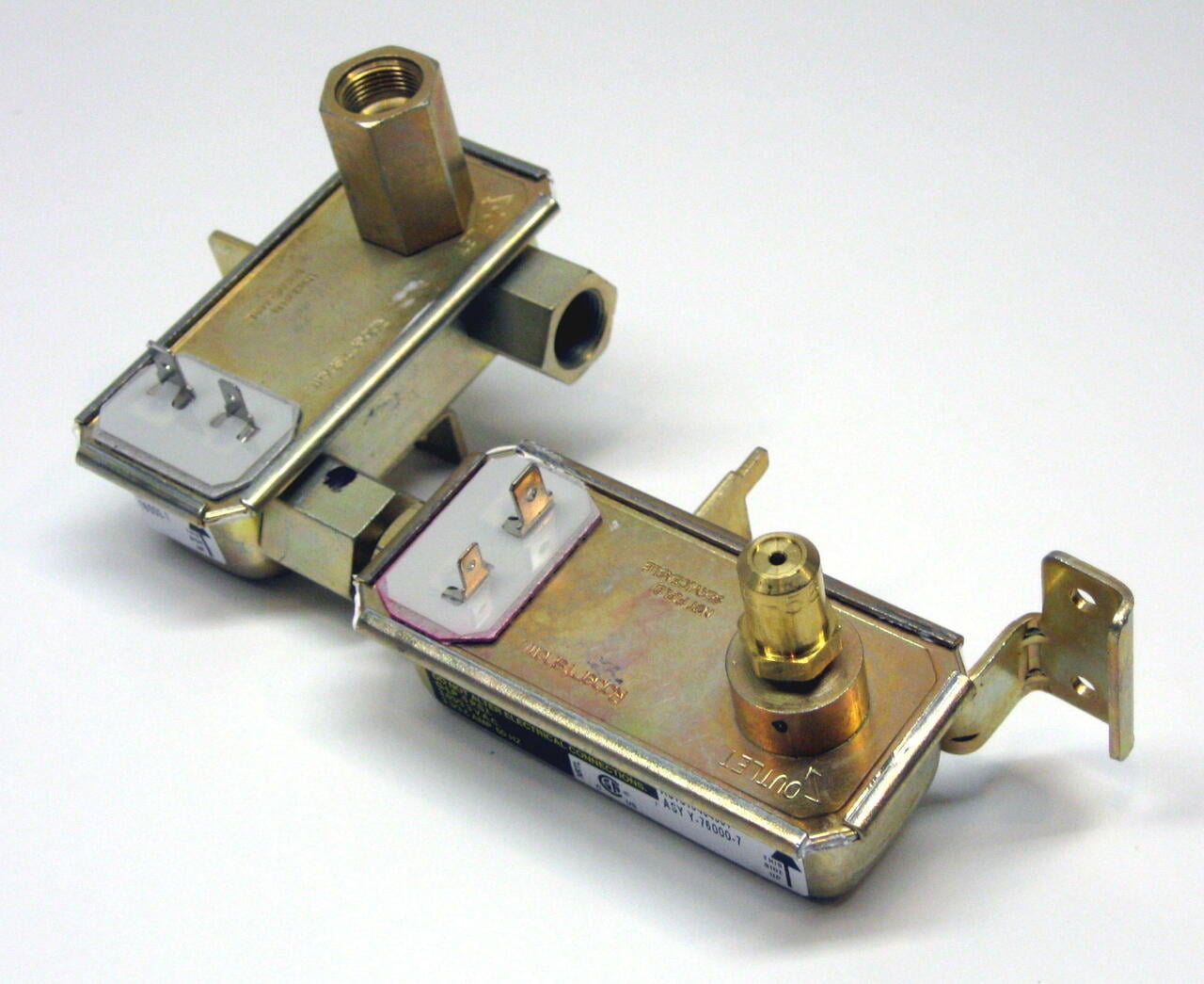 Robertshaw Y760007 Gas Oven Safety Valve for Electrolux Frigidiare