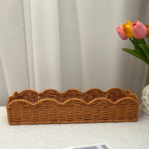 Hand-Woven Imitation Rattan Storage Basket with Scalloped Edge, PP Plastic Desktop Organizer for Vanity, Kitchen or Office – Wall-Mountable (Brown)