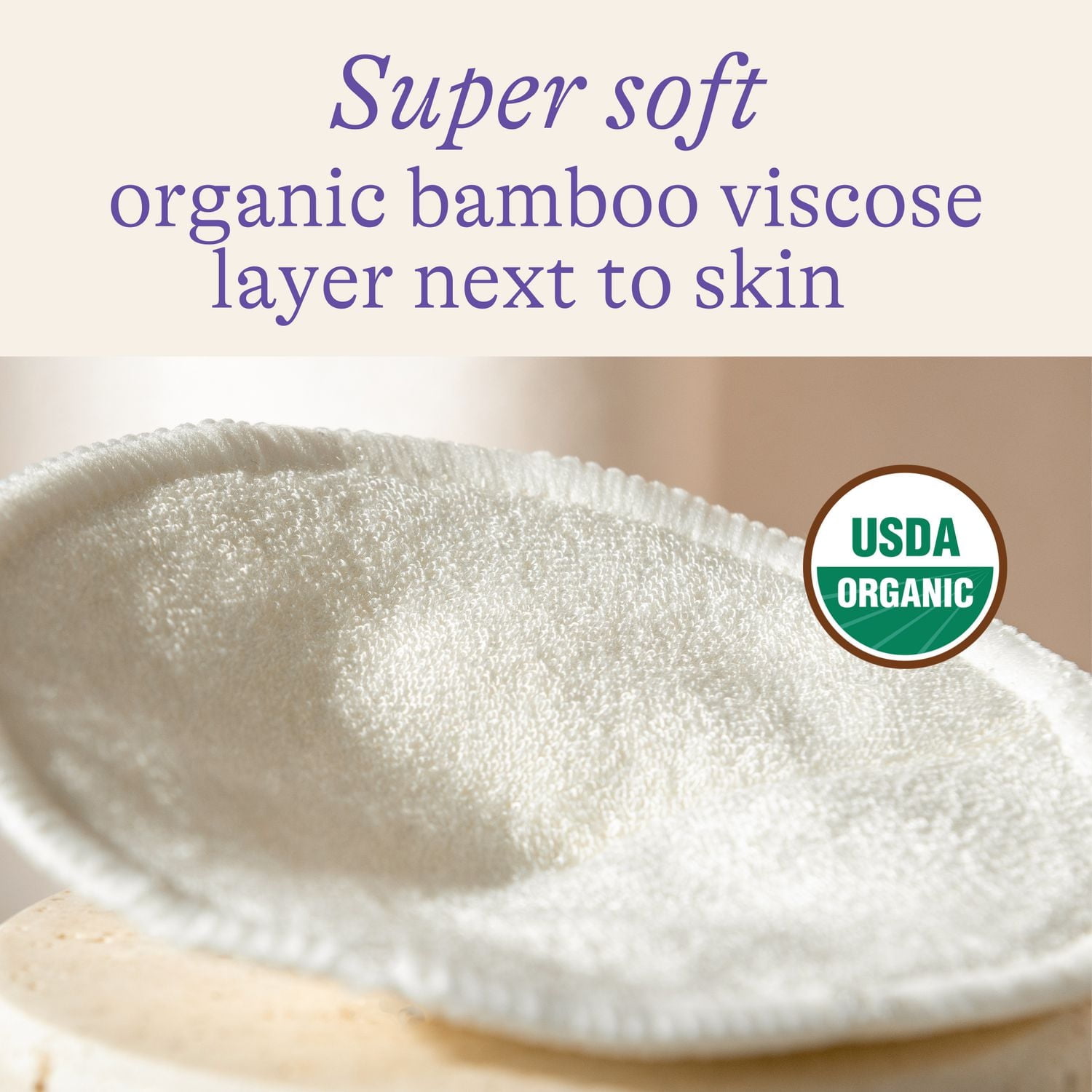 Lansinoh Washable Nursing Pads, Made with Organic Bamboo Viscose, Reusable Breast Pads for Breastfeeding with Wash Bag, Breastfeeding Essentials, 10 Pads