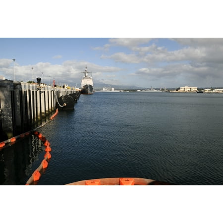 Brass Pier Base LAMINATED POSTER The piers at Joint Base Pearl Harbor-Hickam remain unharmed after a tsunami warning was in effect fo Poster Print 24 x 36 ()