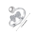 thumbnail image 3 of Xihbxyly Anillo de Circonita Cúbica, Diseño de Aleación Ajustable, Elegante Función de Giro, Ajuste Cómodo, Regalo Significativo para Cualquier Ocasión, Perfecto para Hombres y Mujeres, Declaración d, 3 of 4