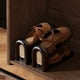 thumbnail image 1 of Organizador de Zapatos Ajustable de Doble Capa Qazbgdl | Estante de Almacenamiento de Plástico para Zapatero (Paquete de 2) | Ahorrador de Espacio Apilable para Zapatillas y Zapatos Planos | Negro o, 1 of 6