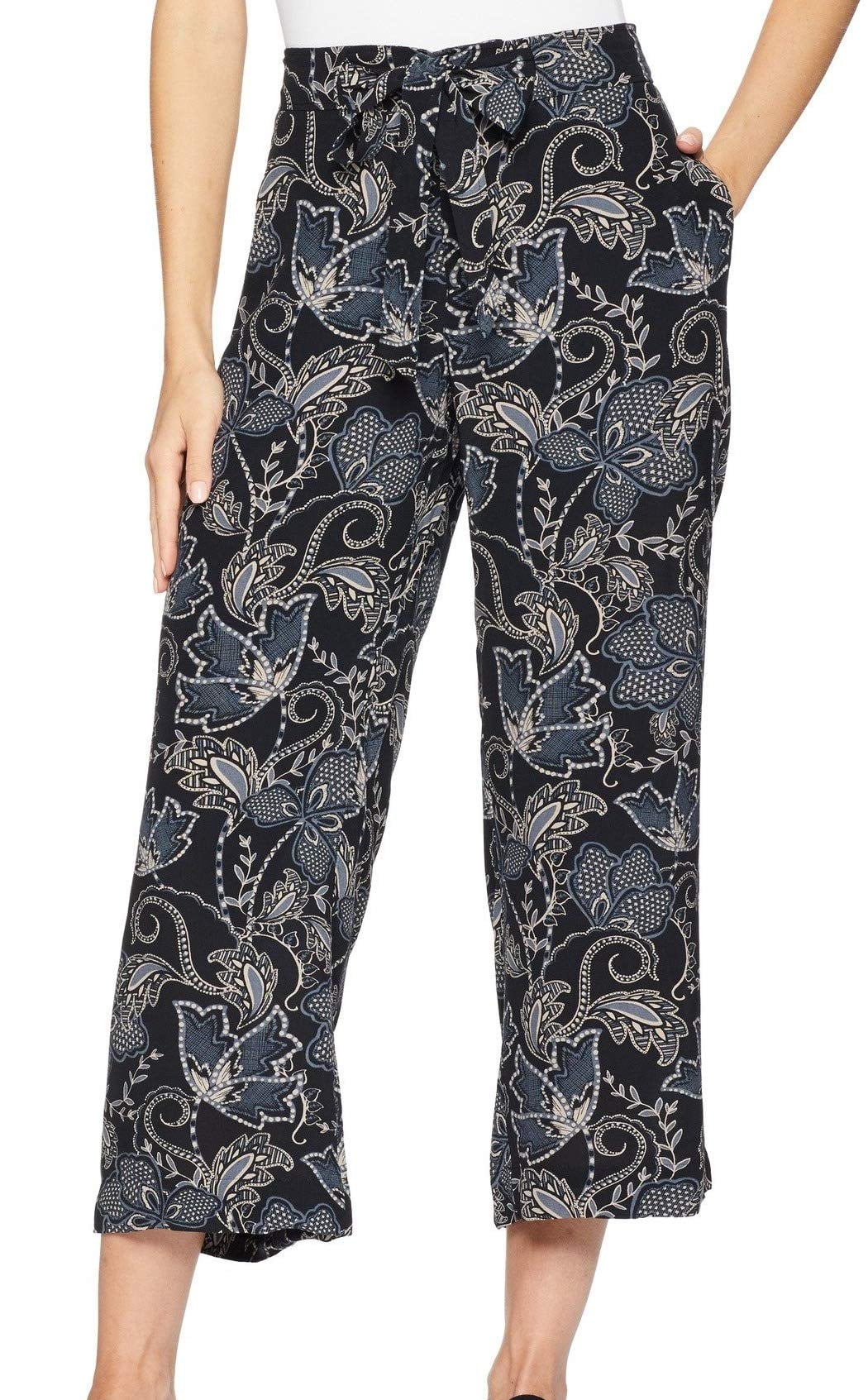 red belted pants