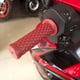 thumbnail image 5 of Par Jgo Puños Rojo Cafe Racer B645 Para Moto Kinlley, 5 of 7