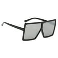 thumbnail image 1 of Gafas de sol polarizadas de gran marco Yinane para mujer Lente de Plata Granja Negra, 1 of 8