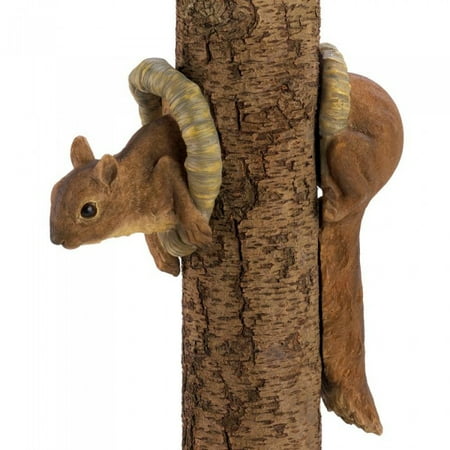 - Summerfield Terrace WOODLAND SQUIRREL TREE DÉCOR