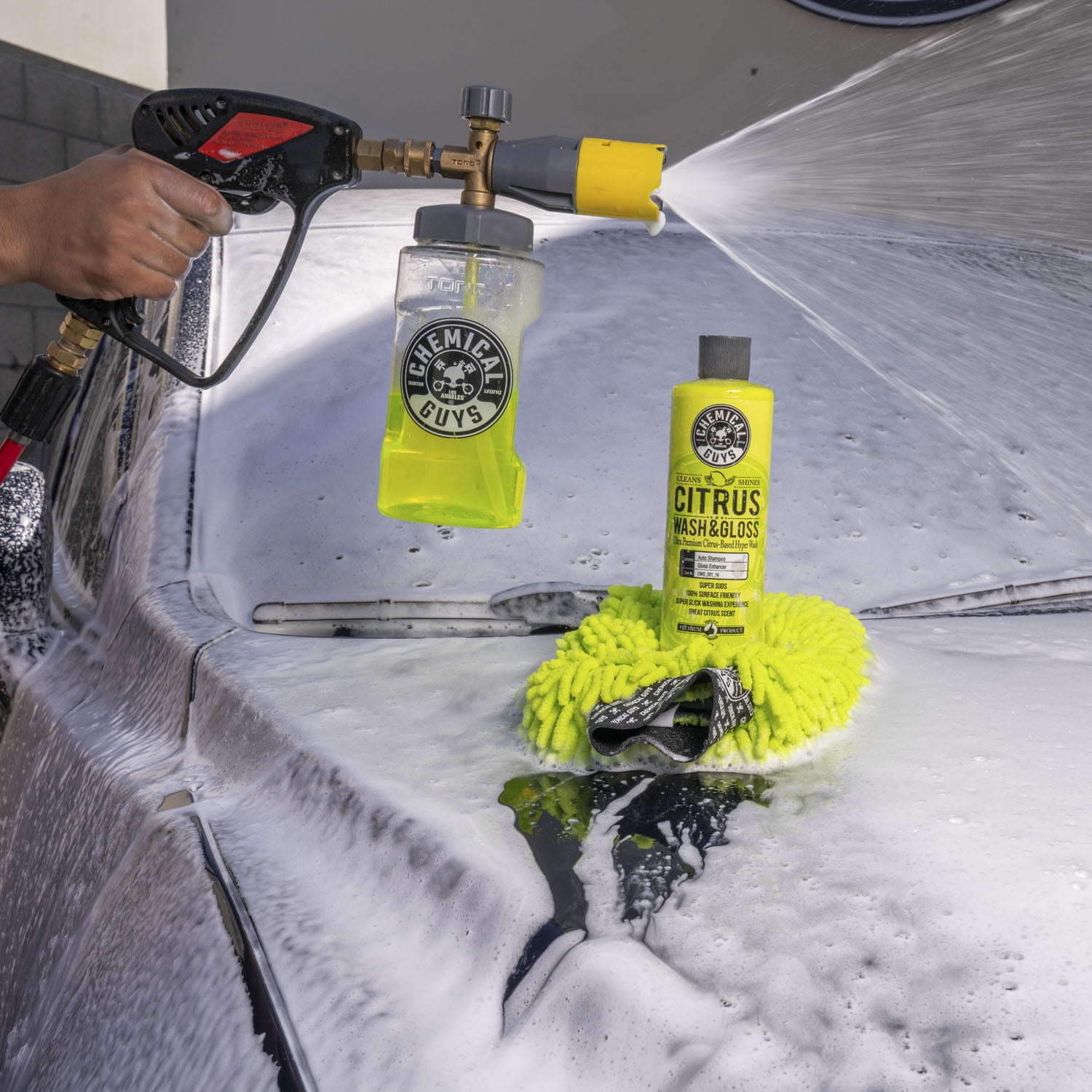 Chemical Guys Citrus Wash & Gloss Concentrated Shampoo, Citrus Wash & Gloss