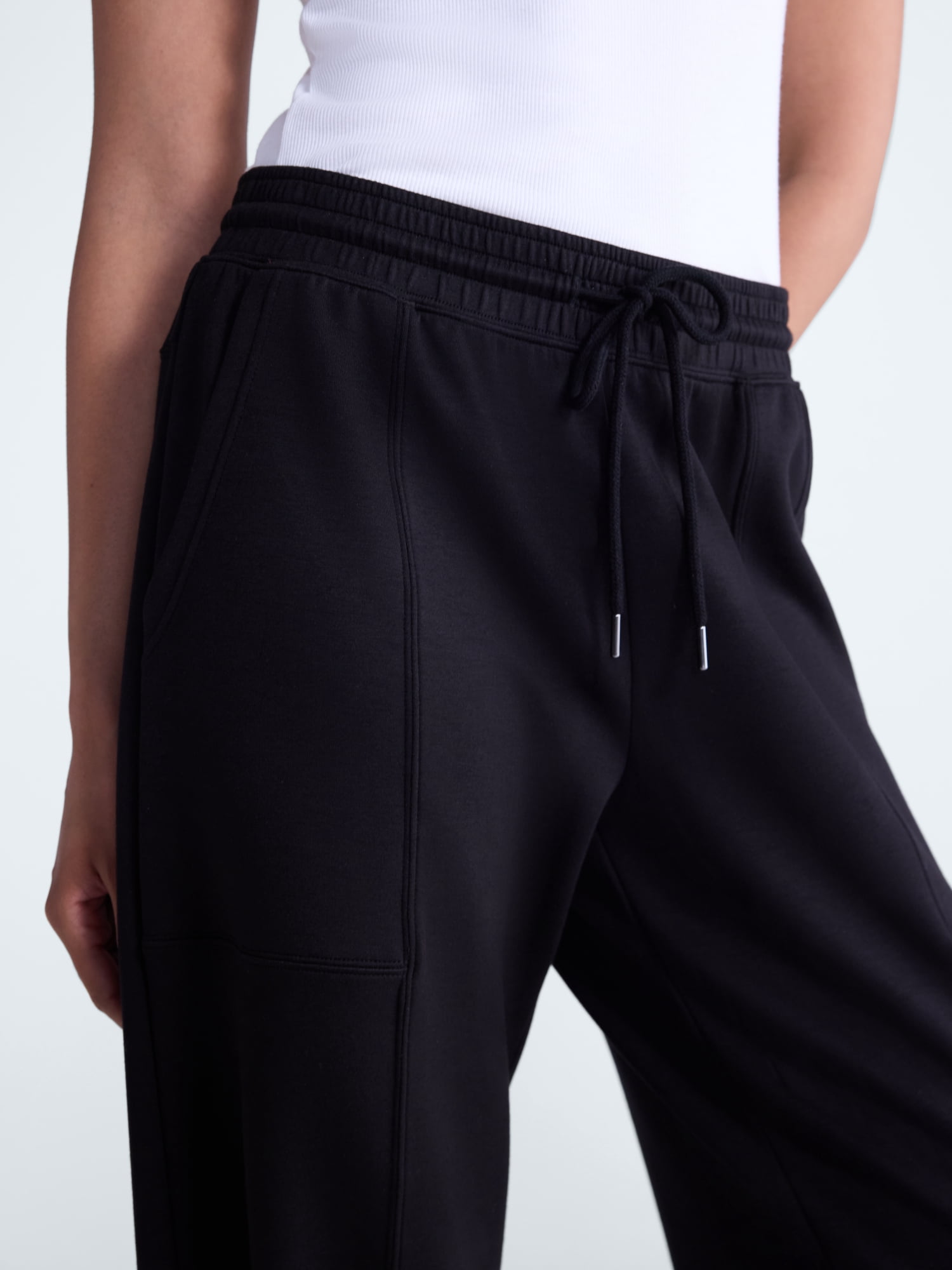 Scoop Women's and Women's Plus New Scubaknit Barrel Pants, Sizes XS-4X