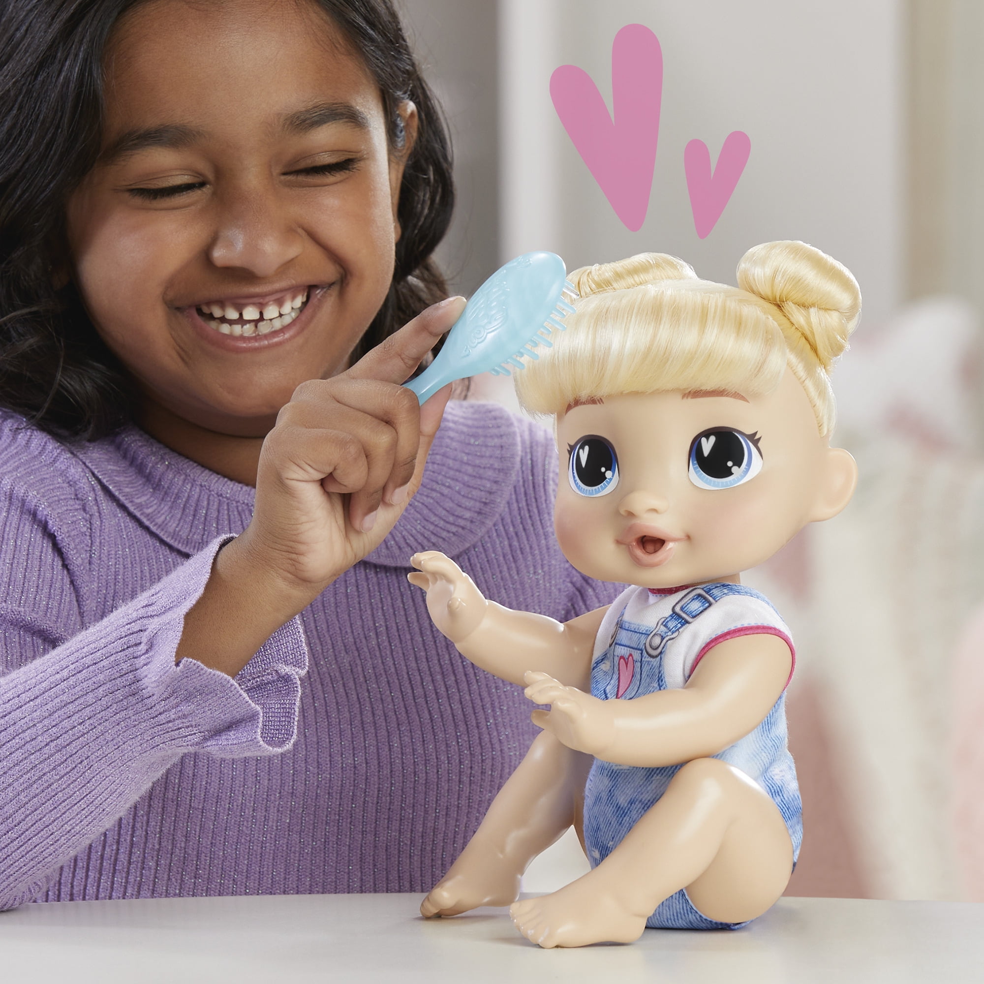 Baby Alive Crawl 'n Play Harper Hugs Doll, Blonde Hair, Electronic Kids Toys for Girls & Boys 3+