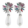 thumbnail image 2 of Pendientes de botón con flores geométricas de cristal exagerado de Bohe para bodas ------Código de producto 80359, 2 of 3